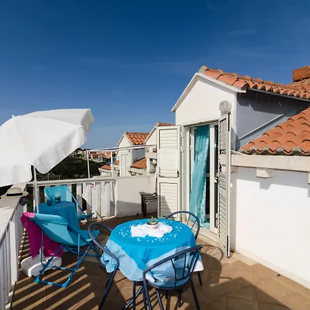 Pansion Arte Zvrko Apartment *