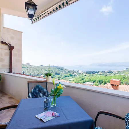 Apartment Pansion Arte Zvrko Zvekovica