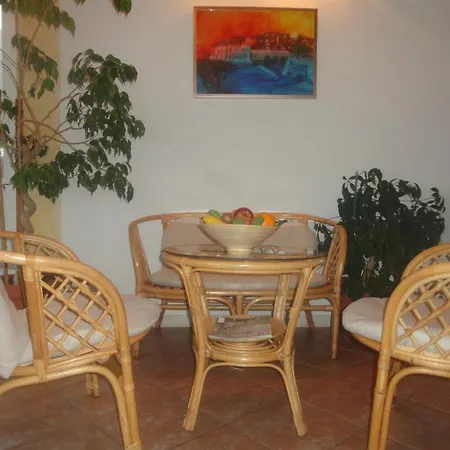 Apartment Pansion Arte Zvrko Zvekovica
